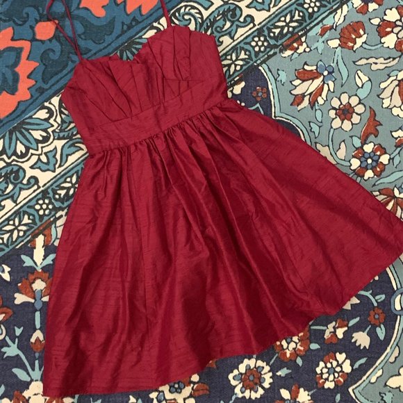 Watters and Watters Red Formal/Prom Dress, Size 2 - Picture 1 of 9